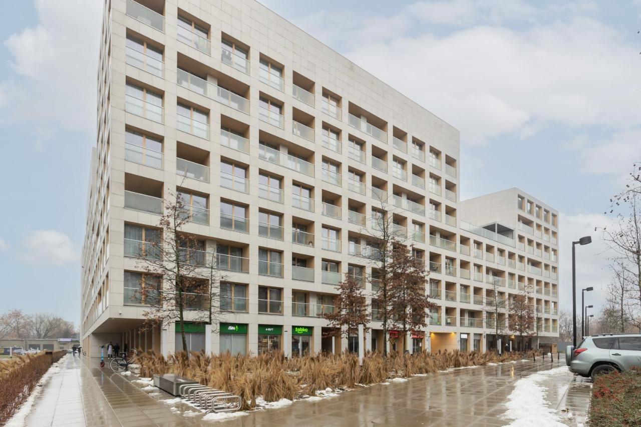 Cozy Apartments With Parking In The 19Th District By Noclegi Renters Варшава Экстерьер фото