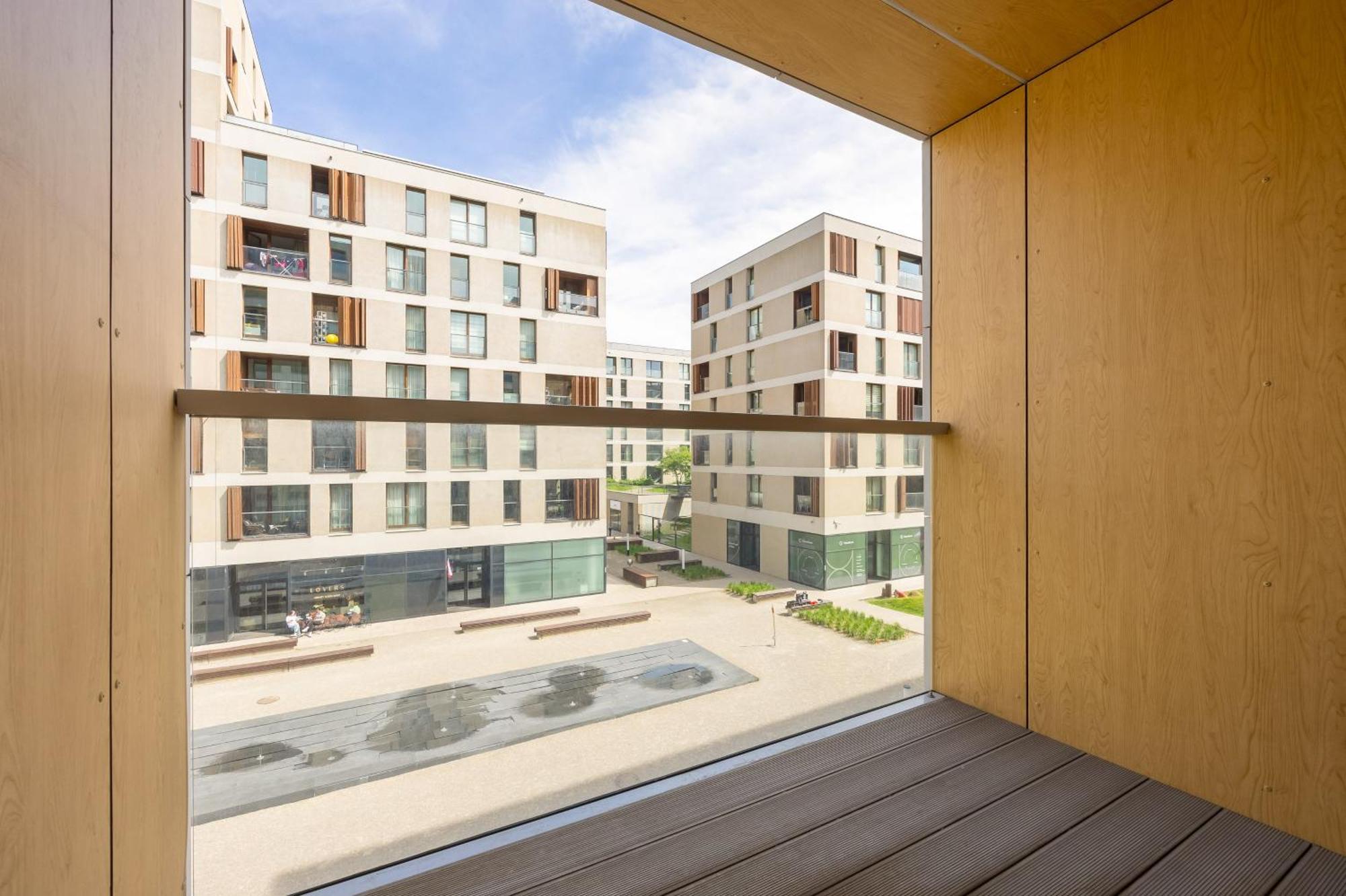 Cozy Apartments With Parking In The 19Th District By Noclegi Renters Варшава Экстерьер фото